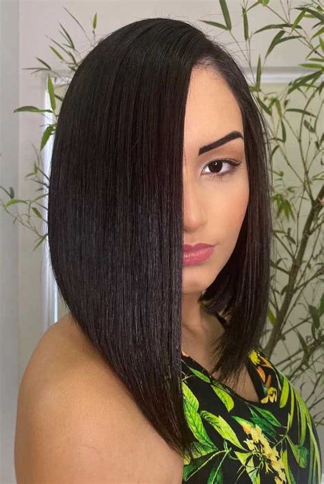 cabelo corte chanel de bico morena iluminada roxo|Cabelo chanel: tipos de corte, 50 fotos e vídeos com .